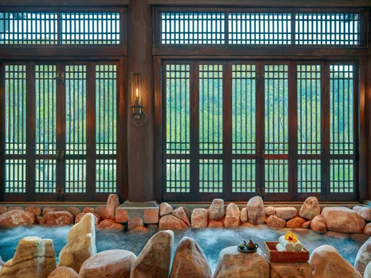 Legacy Yen Tu – MGallery