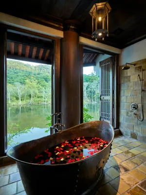 Legacy Yen Tu – MGallery