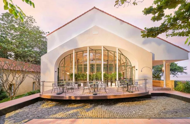 The Secret Con Dao Hotel